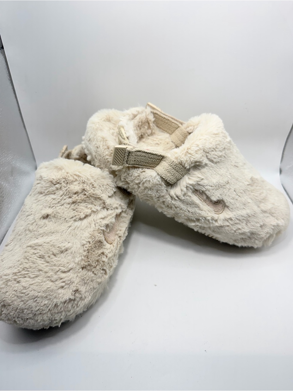 Nike Cream Fuzzy Slip-On Clogs